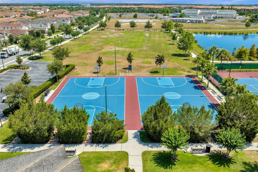 Activo con contrato: $1,495,000 (5 camas, 5 baños, 3876 Pies cuadrados)