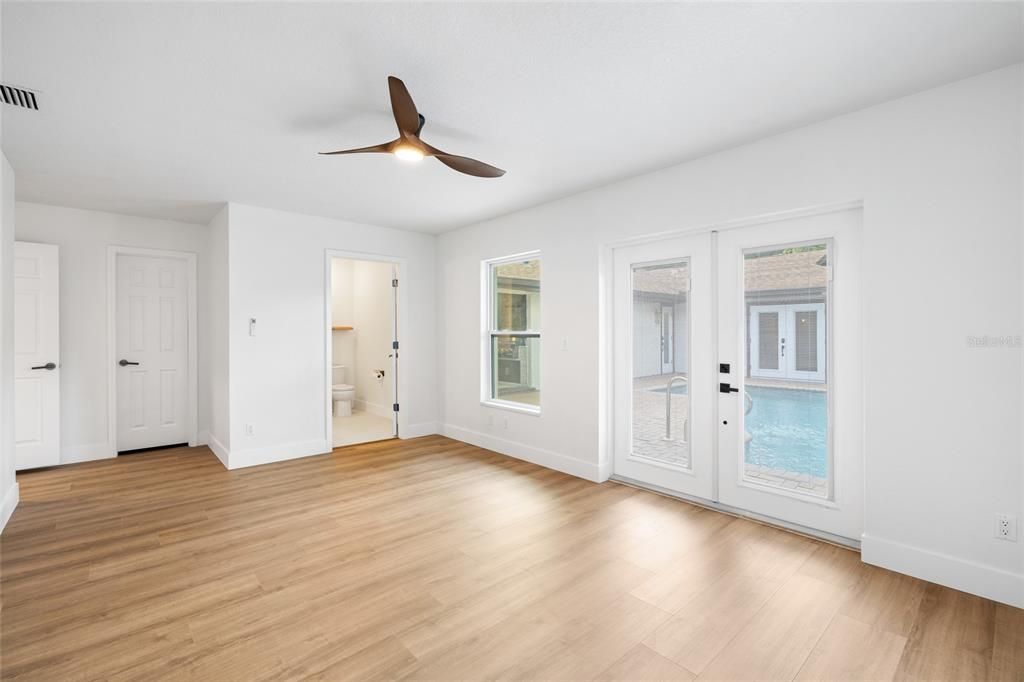 For Sale: $1,025,000 (4 beds, 4 baths, 3082 Square Feet)