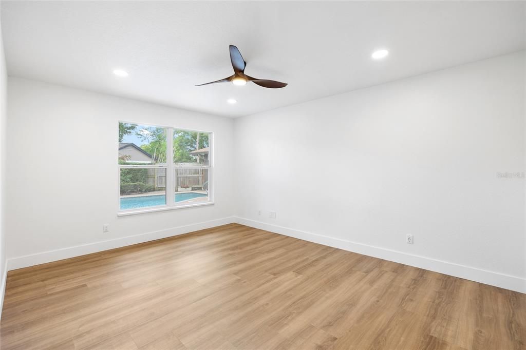 For Sale: $1,025,000 (4 beds, 4 baths, 3082 Square Feet)