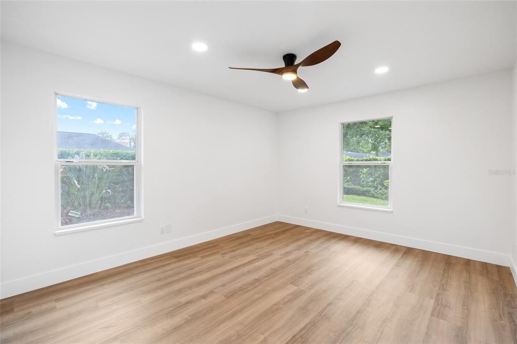 For Sale: $1,025,000 (4 beds, 4 baths, 3082 Square Feet)