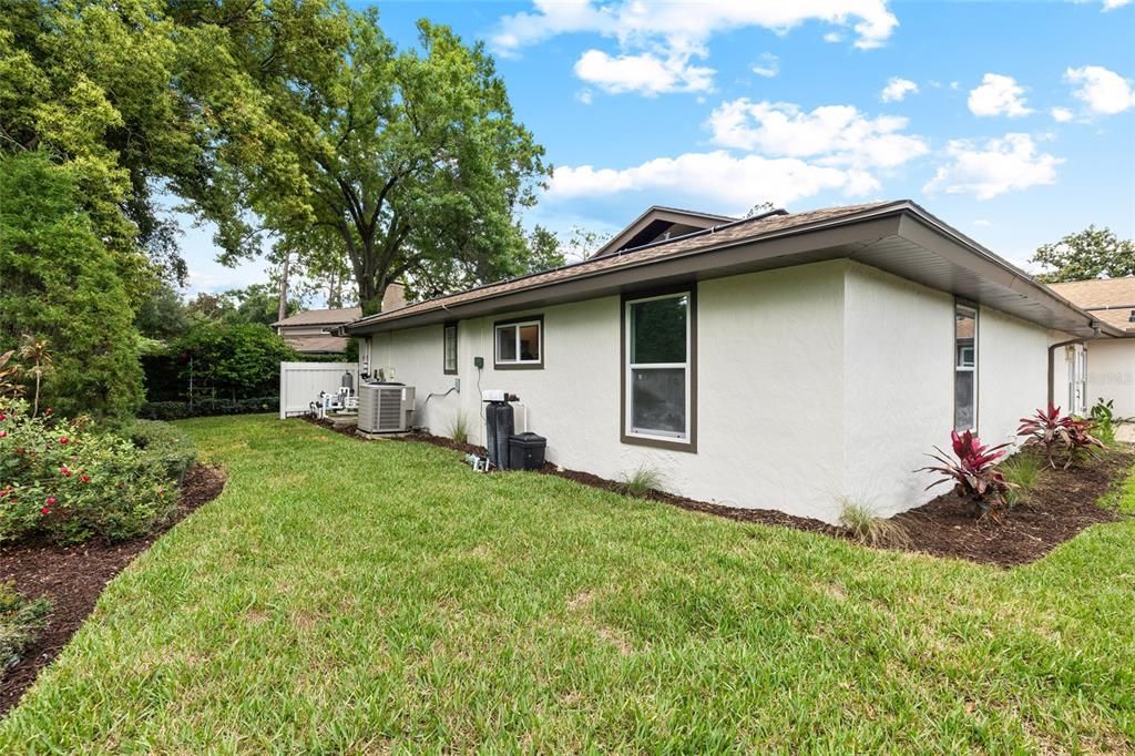 For Sale: $1,025,000 (4 beds, 4 baths, 3082 Square Feet)