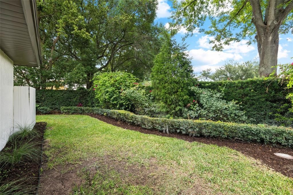 For Sale: $1,025,000 (4 beds, 4 baths, 3082 Square Feet)
