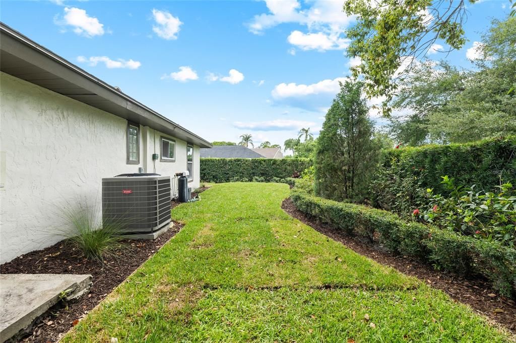 For Sale: $1,025,000 (4 beds, 4 baths, 3082 Square Feet)