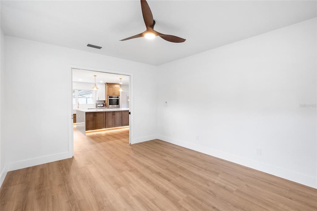 For Sale: $1,025,000 (4 beds, 4 baths, 3082 Square Feet)
