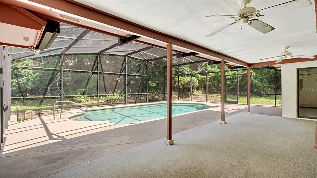En Venta: $559,900 (4 camas, 2 baños, 1908 Pies cuadrados)
