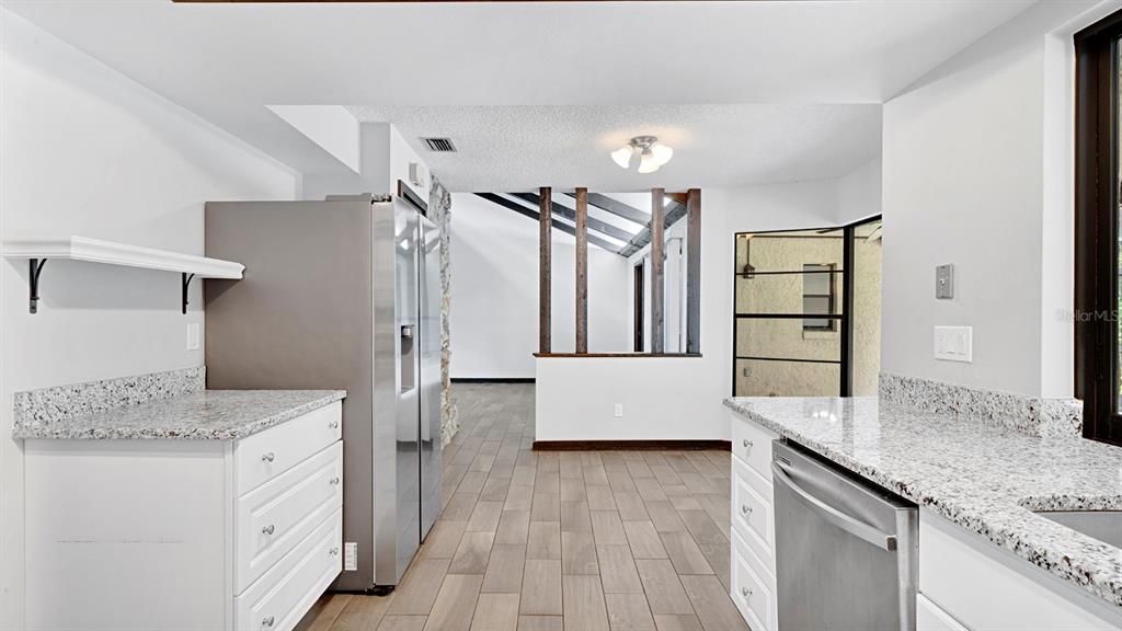 En Venta: $559,900 (4 camas, 2 baños, 1908 Pies cuadrados)