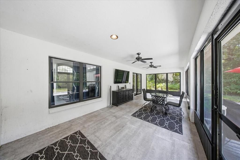 For Sale: $359,900 (3 beds, 2 baths, 1997 Square Feet)