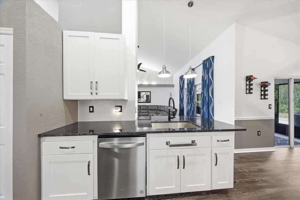 For Sale: $359,900 (3 beds, 2 baths, 1997 Square Feet)