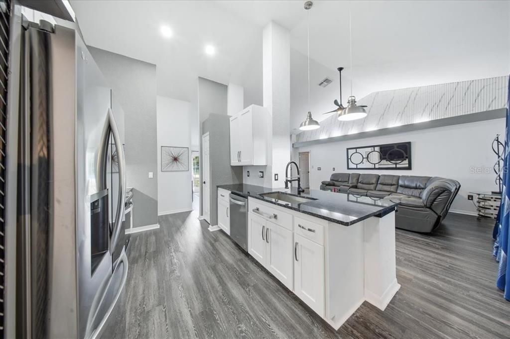 For Sale: $359,900 (3 beds, 2 baths, 1997 Square Feet)