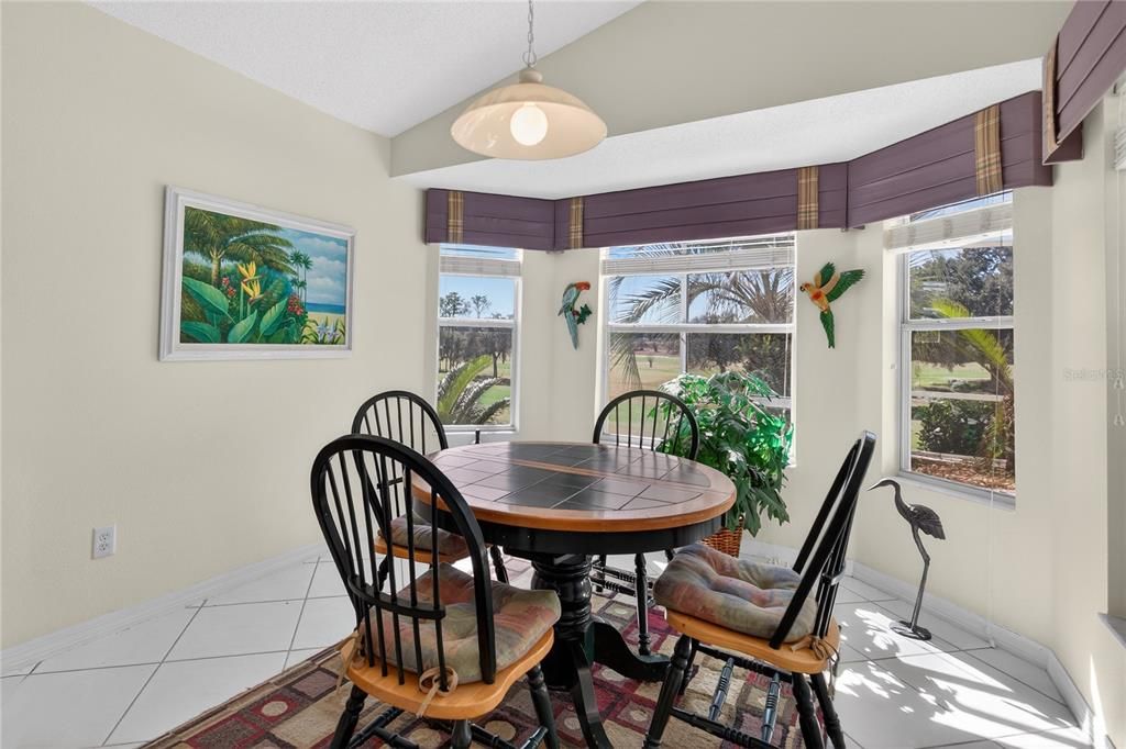 For Sale: $359,000 (2 beds, 2 baths, 1645 Square Feet)