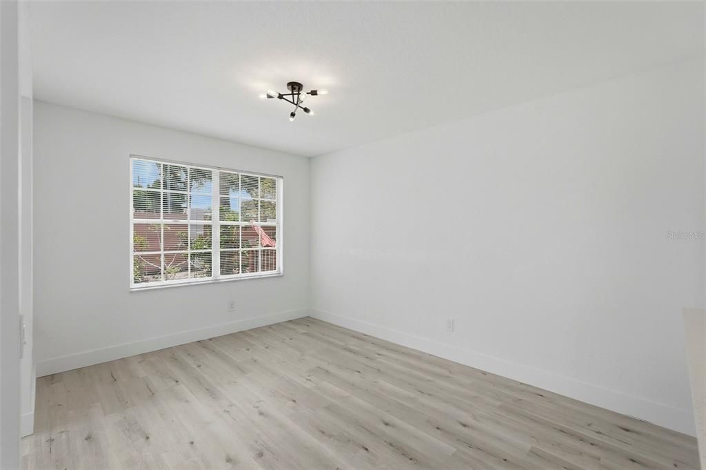 В аренду: $3,500 (3 спален, 2 ванн, 1855 Квадратных фут)