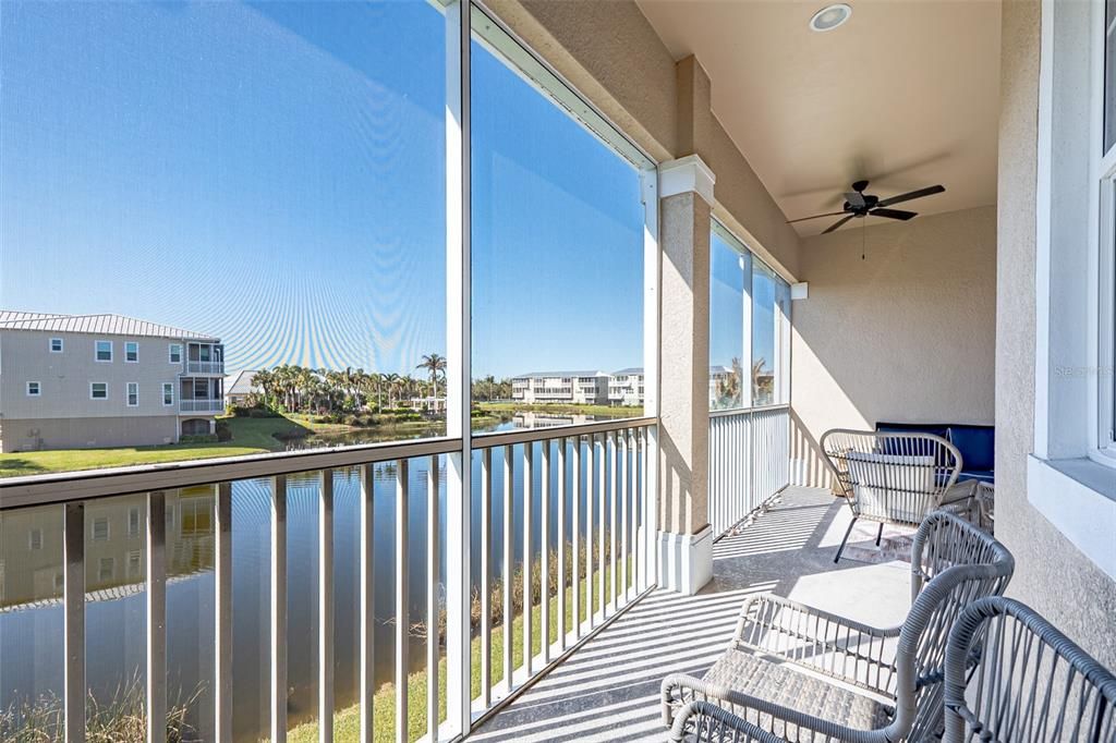 For Sale: $550,000 (3 beds, 3 baths, 2416 Square Feet)