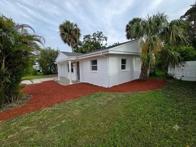 For Sale: $219,000 (3 beds, 1 baths, 1370 Square Feet)