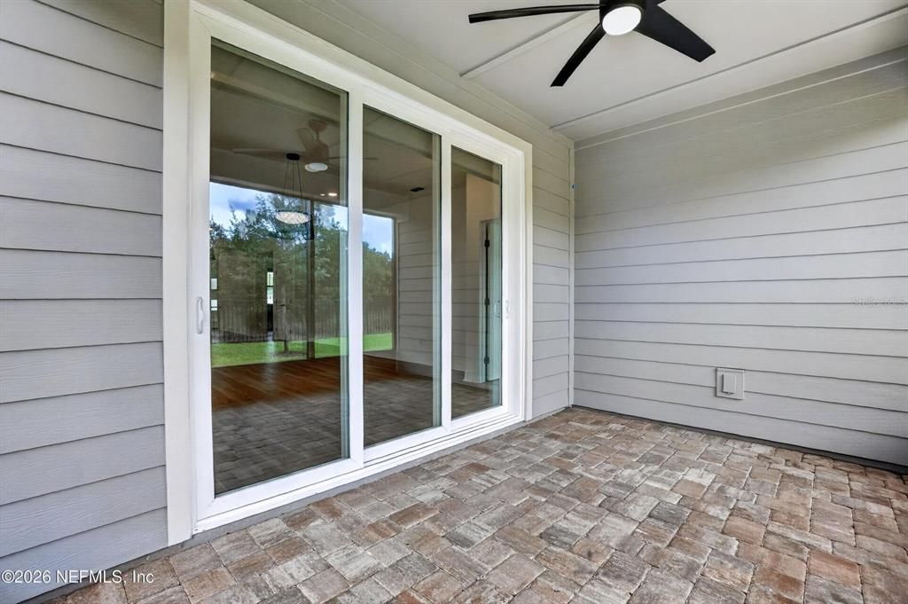 For Sale: $345,000 (2 beds, 2 baths, 1542 Square Feet)