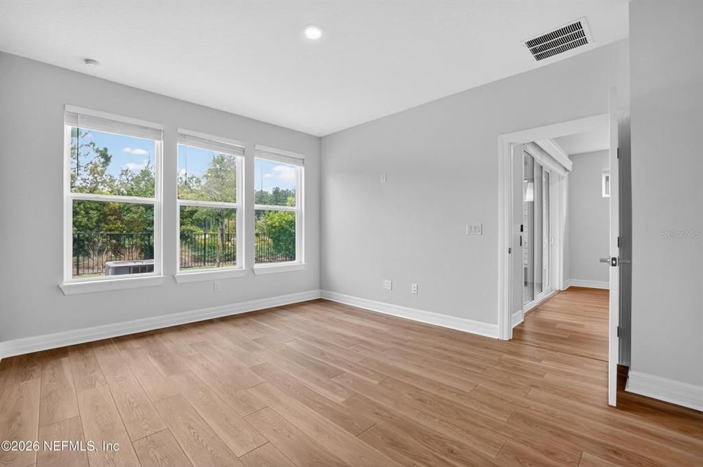 For Sale: $345,000 (2 beds, 2 baths, 1542 Square Feet)