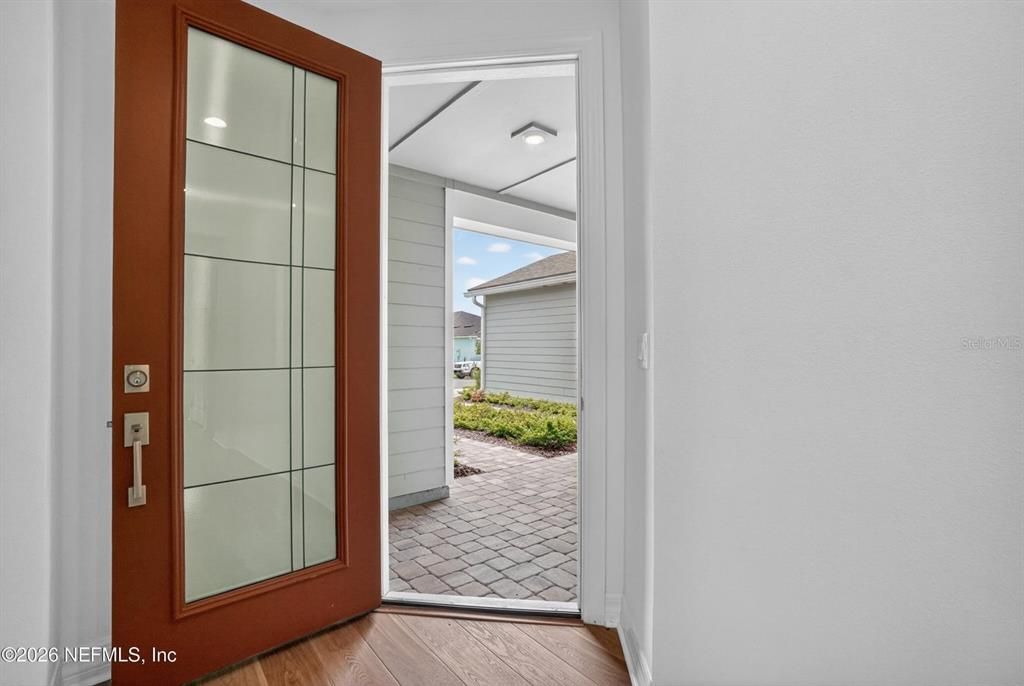 For Sale: $345,000 (2 beds, 2 baths, 1542 Square Feet)