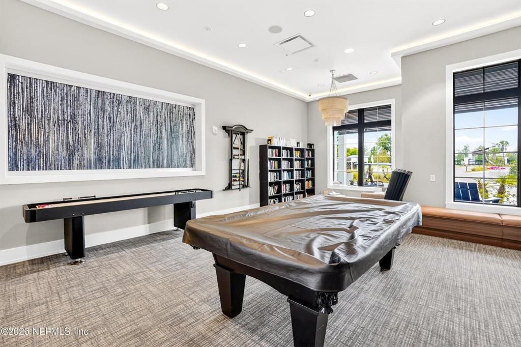 For Sale: $345,000 (2 beds, 2 baths, 1542 Square Feet)