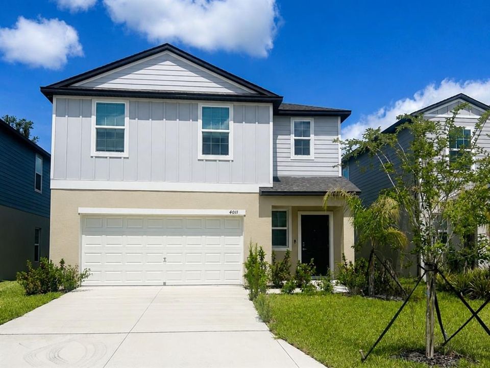 For Sale: $315,000 (4 beds, 2 baths, 1920 Square Feet)