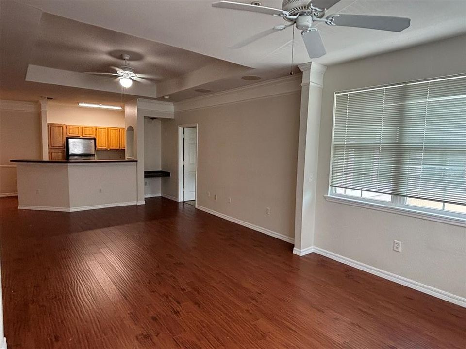 В аренду: $1,850 (2 спален, 2 ванн, 1233 Квадратных фут)