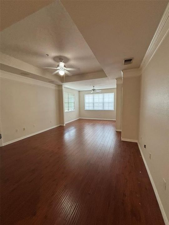 В аренду: $1,850 (2 спален, 2 ванн, 1233 Квадратных фут)