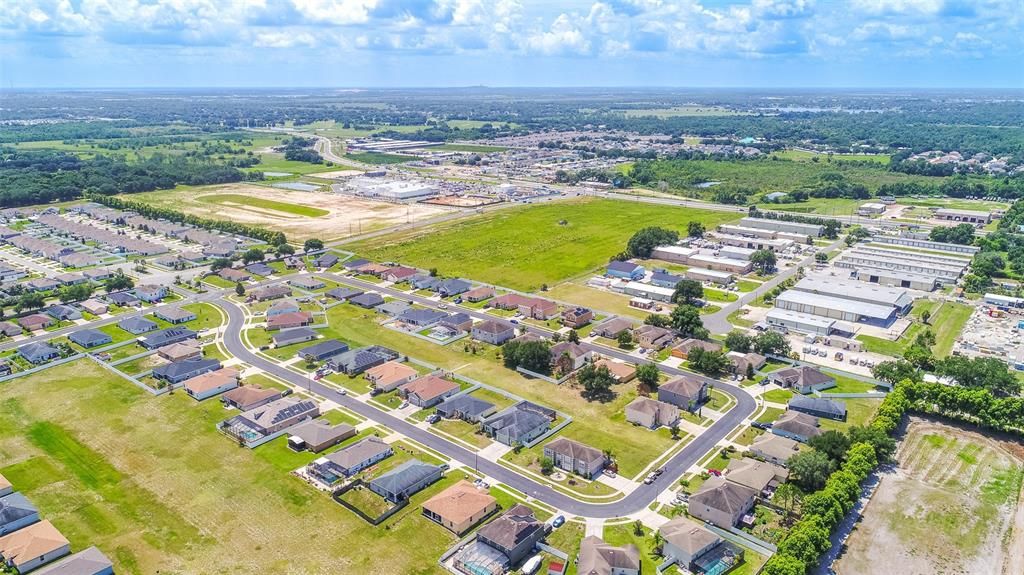En Venta: $469,900 (5 camas, 3 baños, 2588 Pies cuadrados)