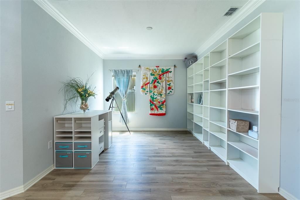 En Venta: $469,900 (5 camas, 3 baños, 2588 Pies cuadrados)