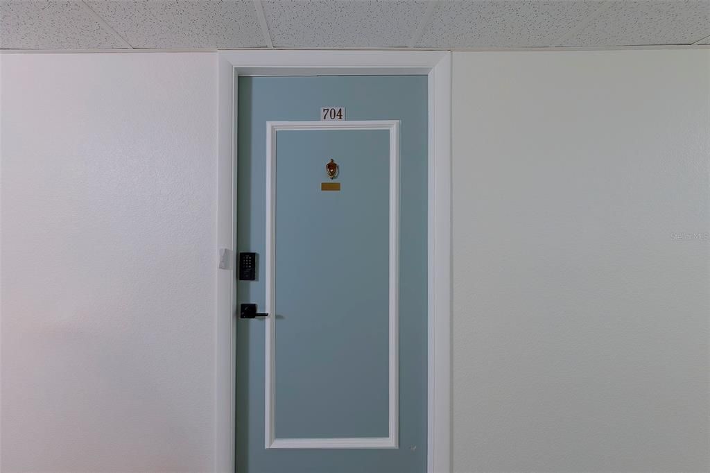 For Rent: $2,500 (2 beds, 2 baths, 1100 Square Feet)