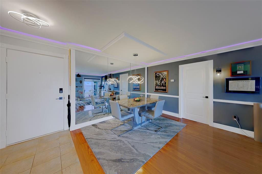For Rent: $2,500 (2 beds, 2 baths, 1100 Square Feet)