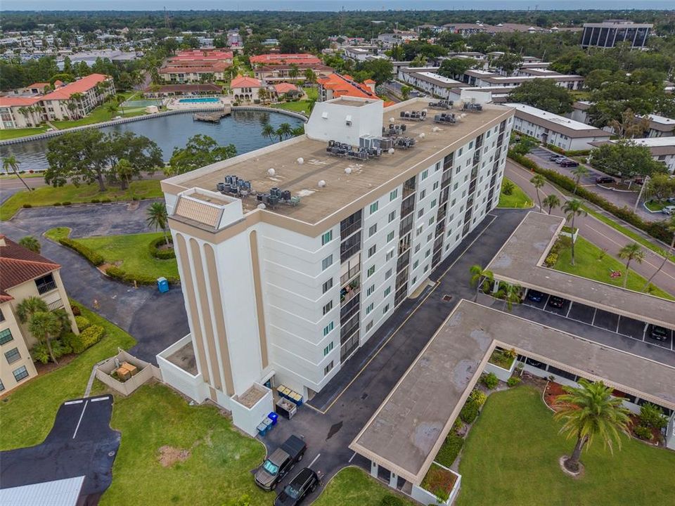 For Rent: $2,500 (2 beds, 2 baths, 1100 Square Feet)