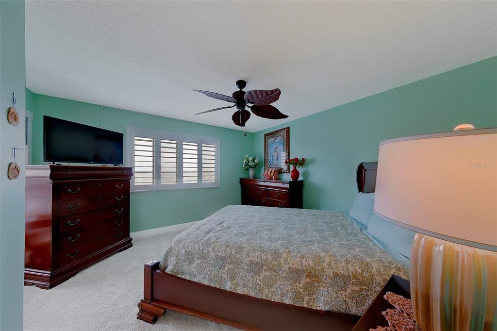 For Rent: $2,500 (2 beds, 2 baths, 1100 Square Feet)