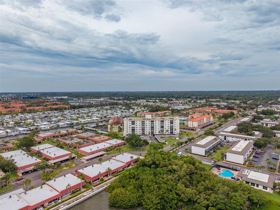 For Rent: $2,500 (2 beds, 2 baths, 1100 Square Feet)