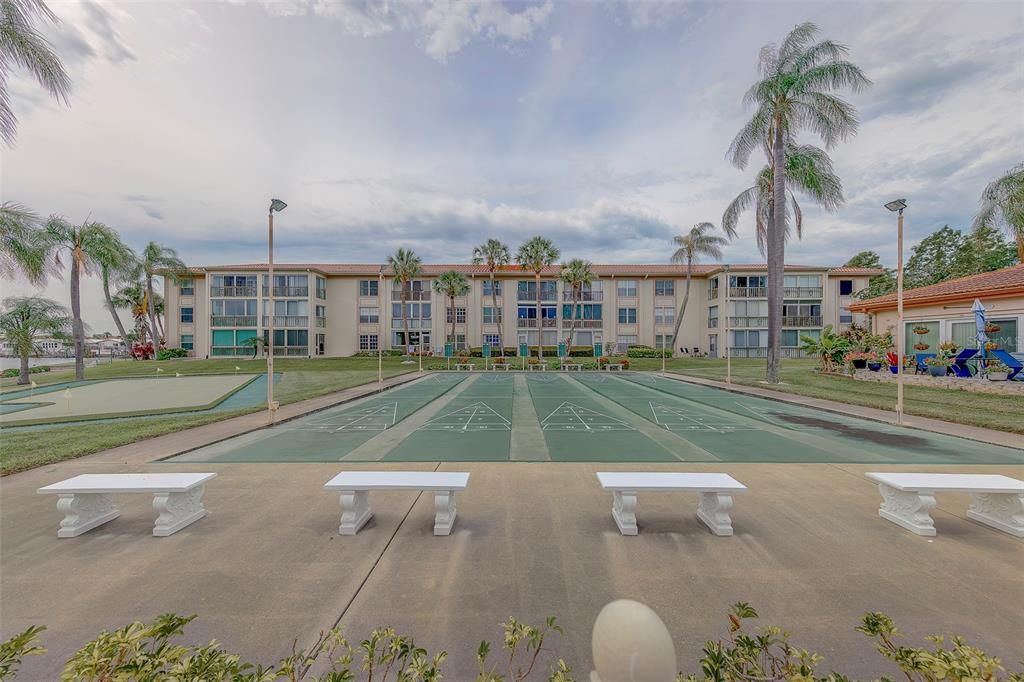 For Rent: $2,500 (2 beds, 2 baths, 1100 Square Feet)