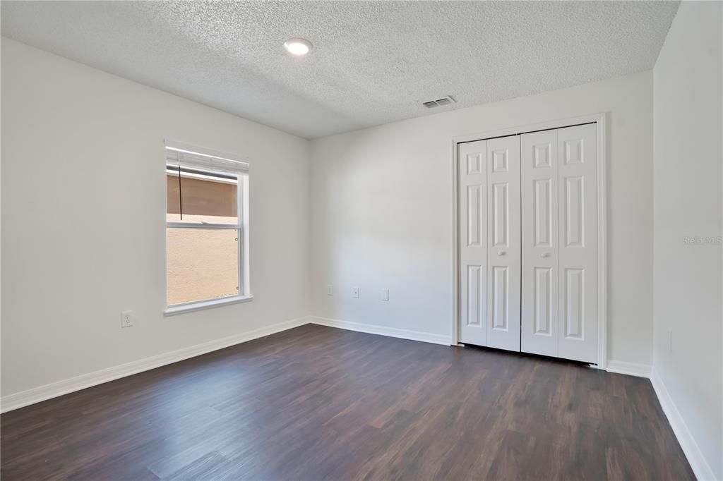 For Sale: $334,900 (4 beds, 3 baths, 2120 Square Feet)