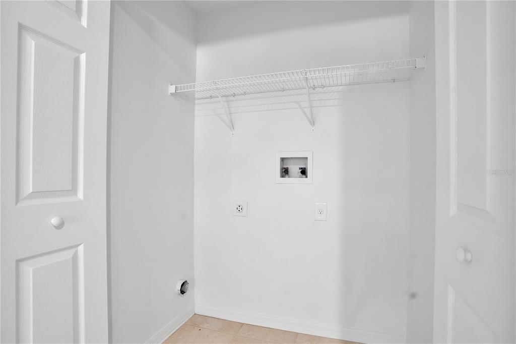 For Sale: $334,900 (4 beds, 3 baths, 2120 Square Feet)