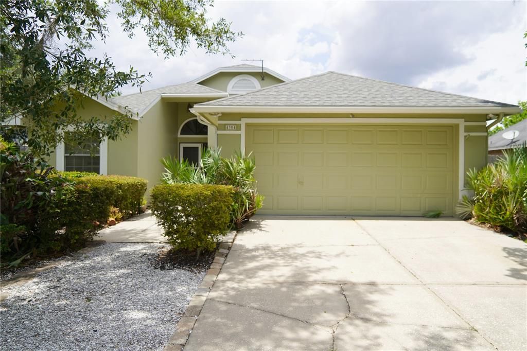 For Sale: $323,500 (3 beds, 2 baths, 1504 Square Feet)