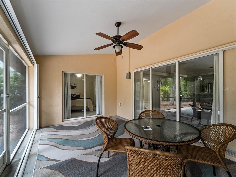 For Sale: $314,900 (3 beds, 2 baths, 1633 Square Feet)