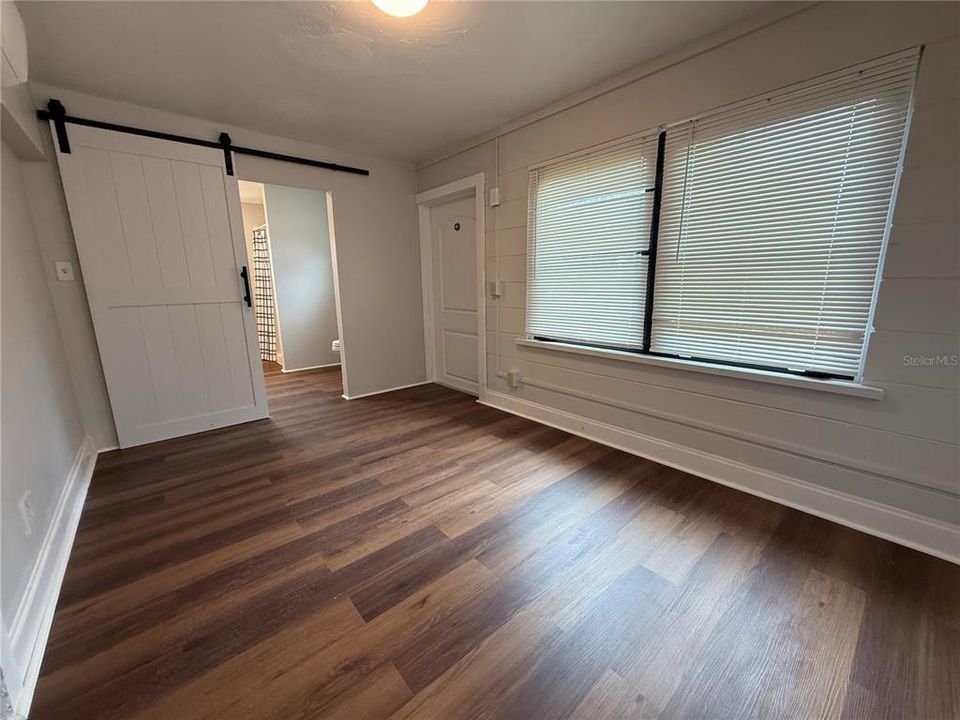 For Rent: $1,995 (3 beds, 2 baths, 1000 Square Feet)