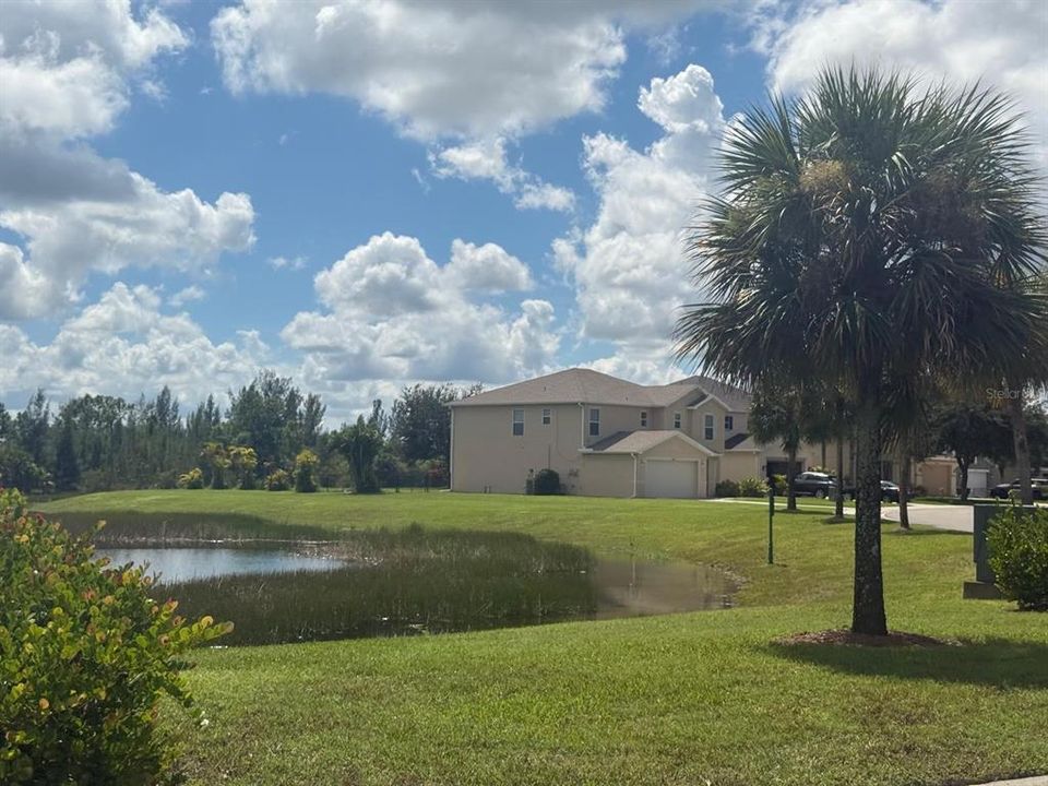 For Rent: $2,250 (3 beds, 2 baths, 2770 Square Feet)