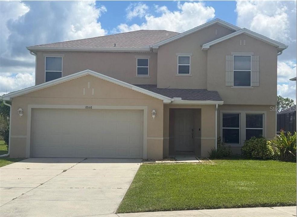 For Rent: $2,250 (3 beds, 2 baths, 2770 Square Feet)