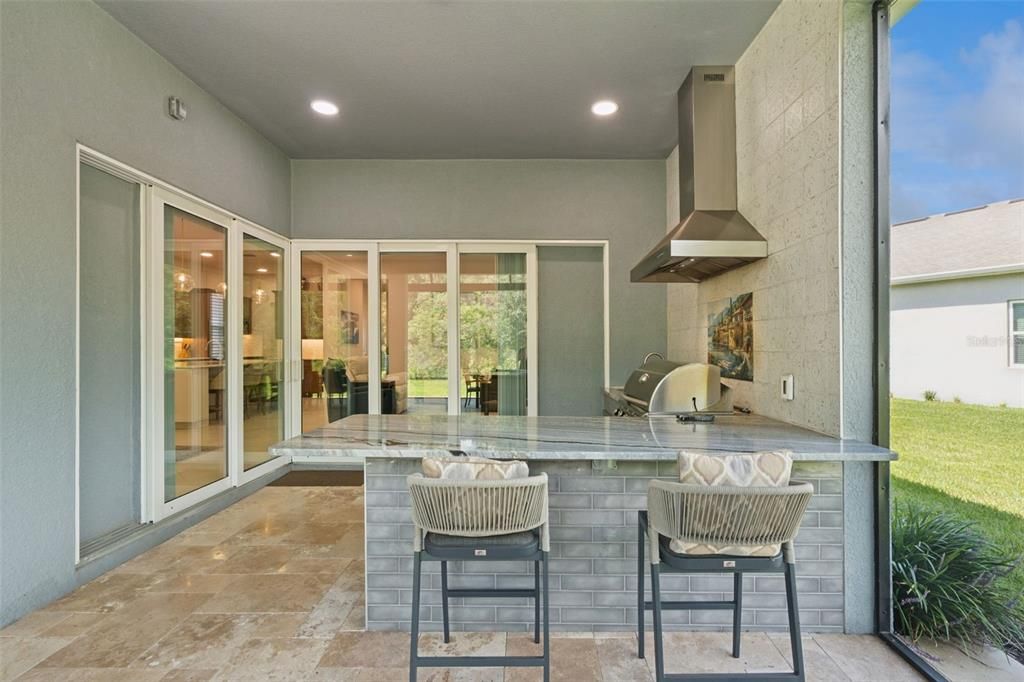 En Venta: $849,000 (3 camas, 3 baños, 2808 Pies cuadrados)