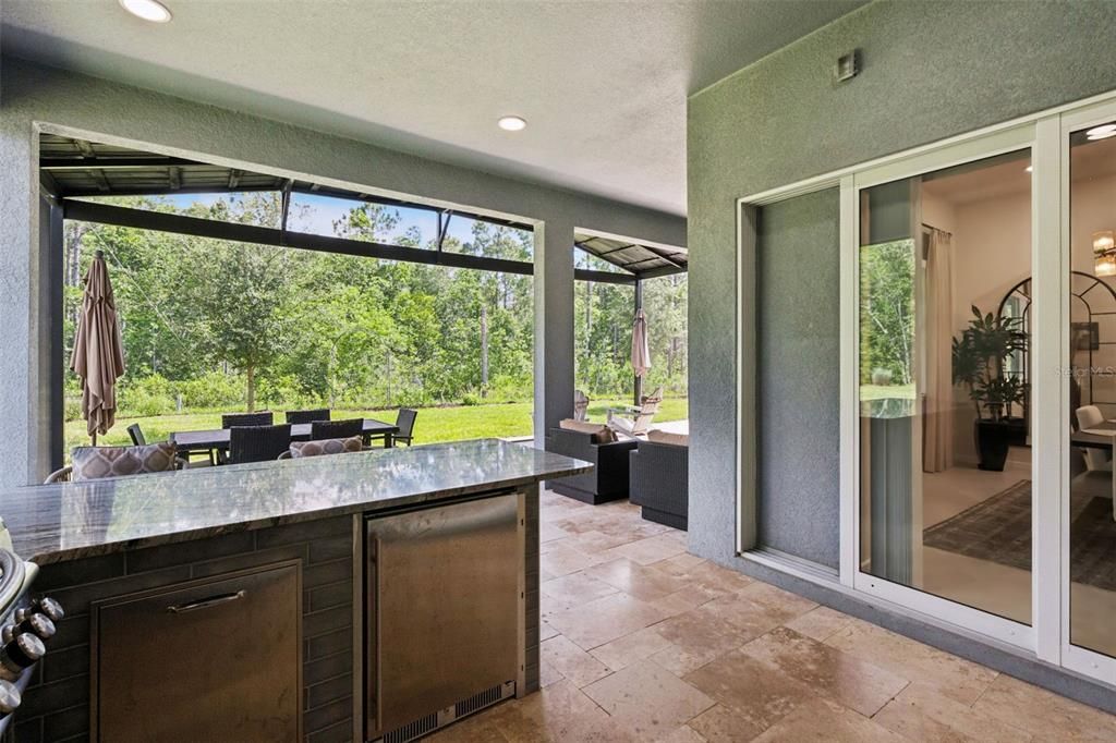 En Venta: $849,000 (3 camas, 3 baños, 2808 Pies cuadrados)