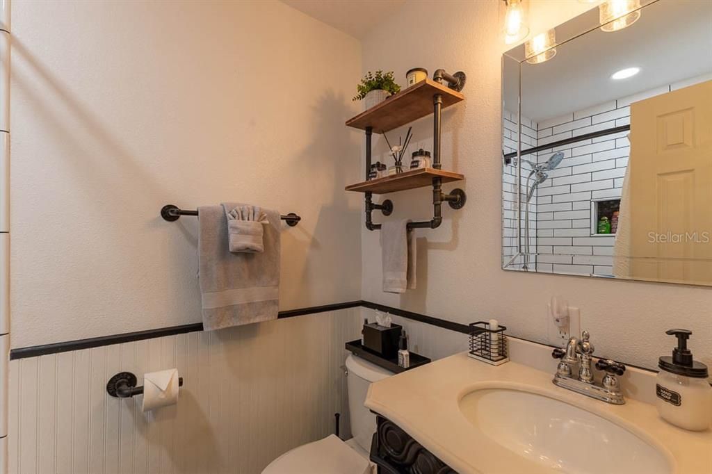 For Sale: $770,000 (3 beds, 2 baths, 1730 Square Feet)
