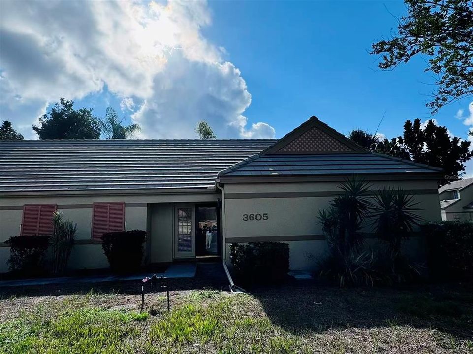 For Rent: $2,100 (2 beds, 2 baths, 1454 Square Feet)