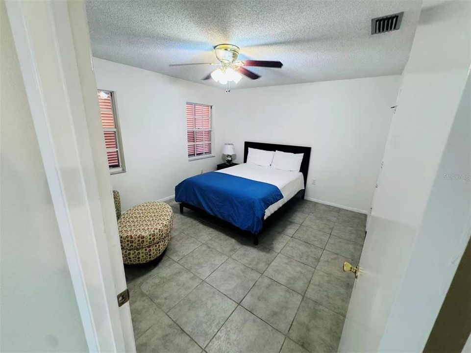 For Rent: $2,100 (2 beds, 2 baths, 1454 Square Feet)