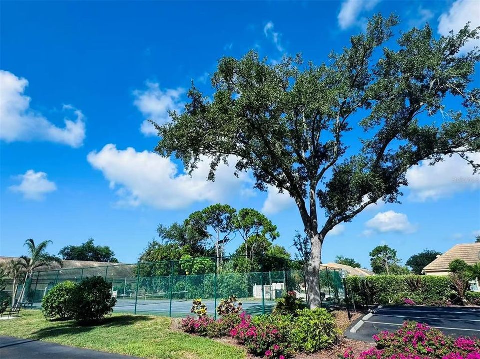 For Rent: $2,100 (2 beds, 2 baths, 1454 Square Feet)