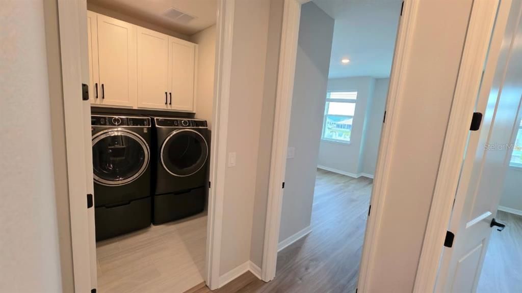 For Rent: $4,000 (5 beds, 4 baths, 3619 Square Feet)