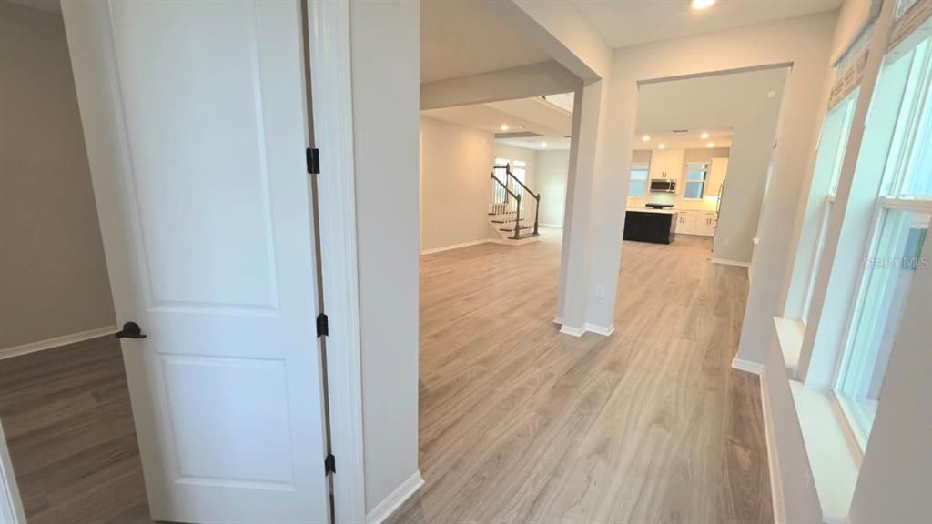 For Rent: $4,000 (5 beds, 4 baths, 3619 Square Feet)