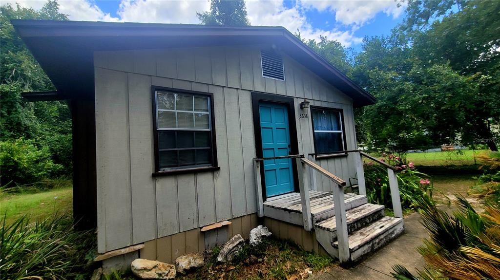 For Sale: $265,000 (2 beds, 2 baths, 1040 Square Feet)