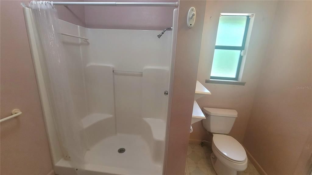 For Sale: $265,000 (2 beds, 2 baths, 1040 Square Feet)