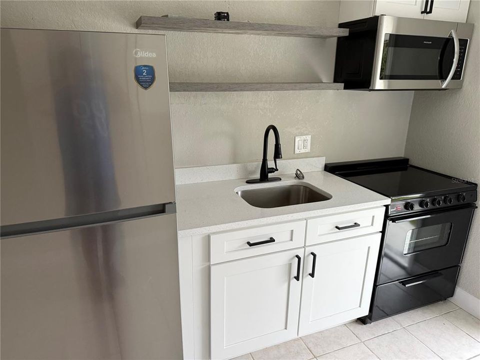 For Sale: $649,000 (8 beds, 4 baths, 2376 Square Feet)